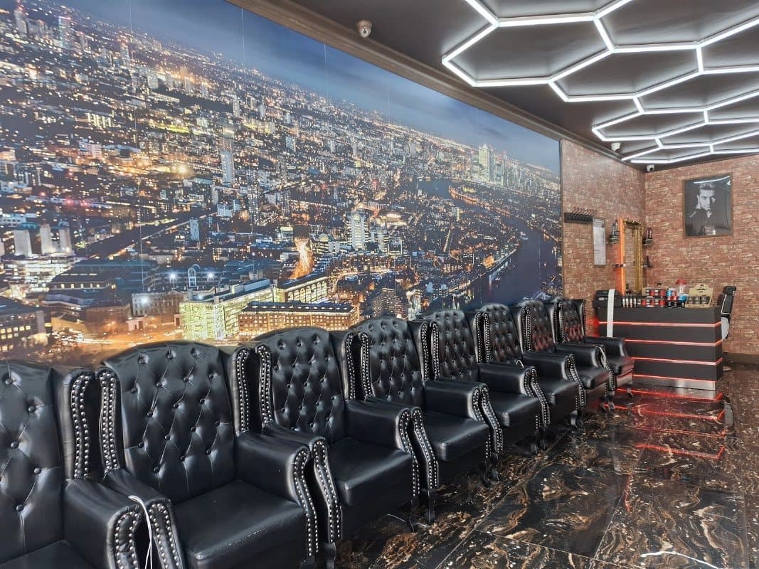 EL CHAPO Gents Hairdresser — photo from its Google Maps listing