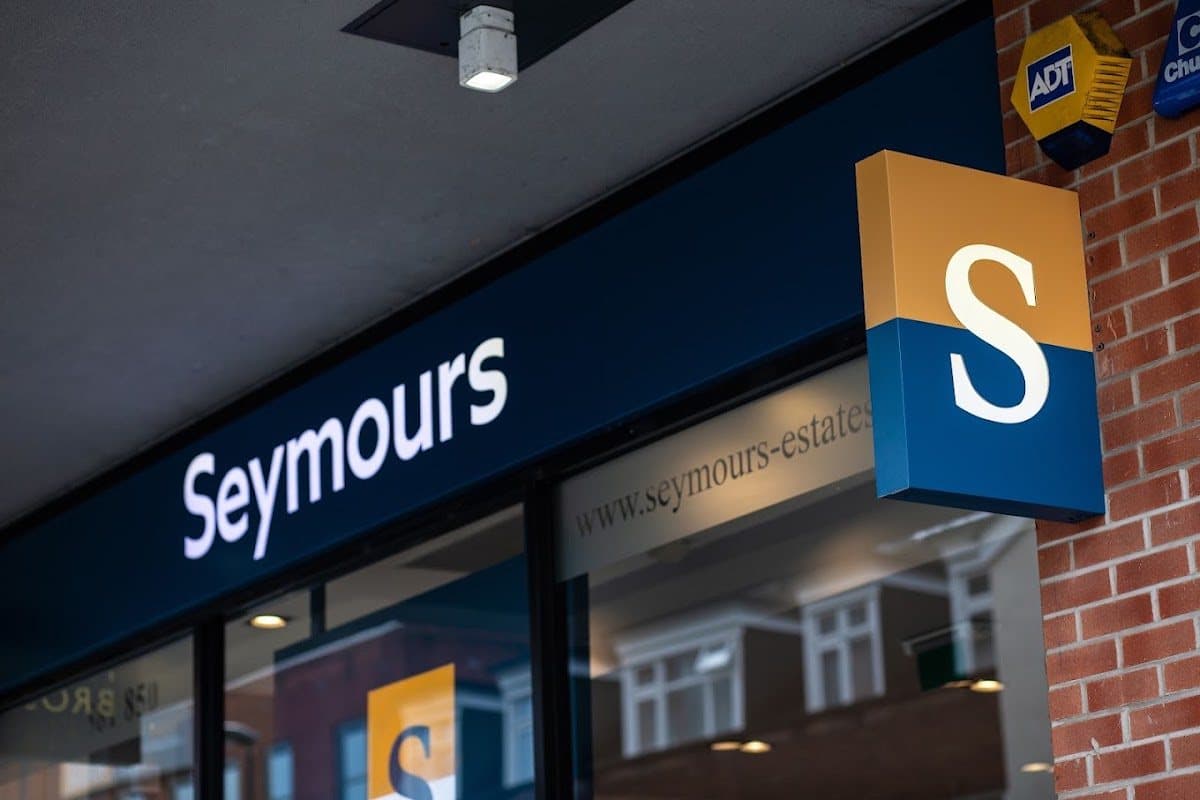 Seymours Estate Agents Camberley โ photo from its Google Maps listing